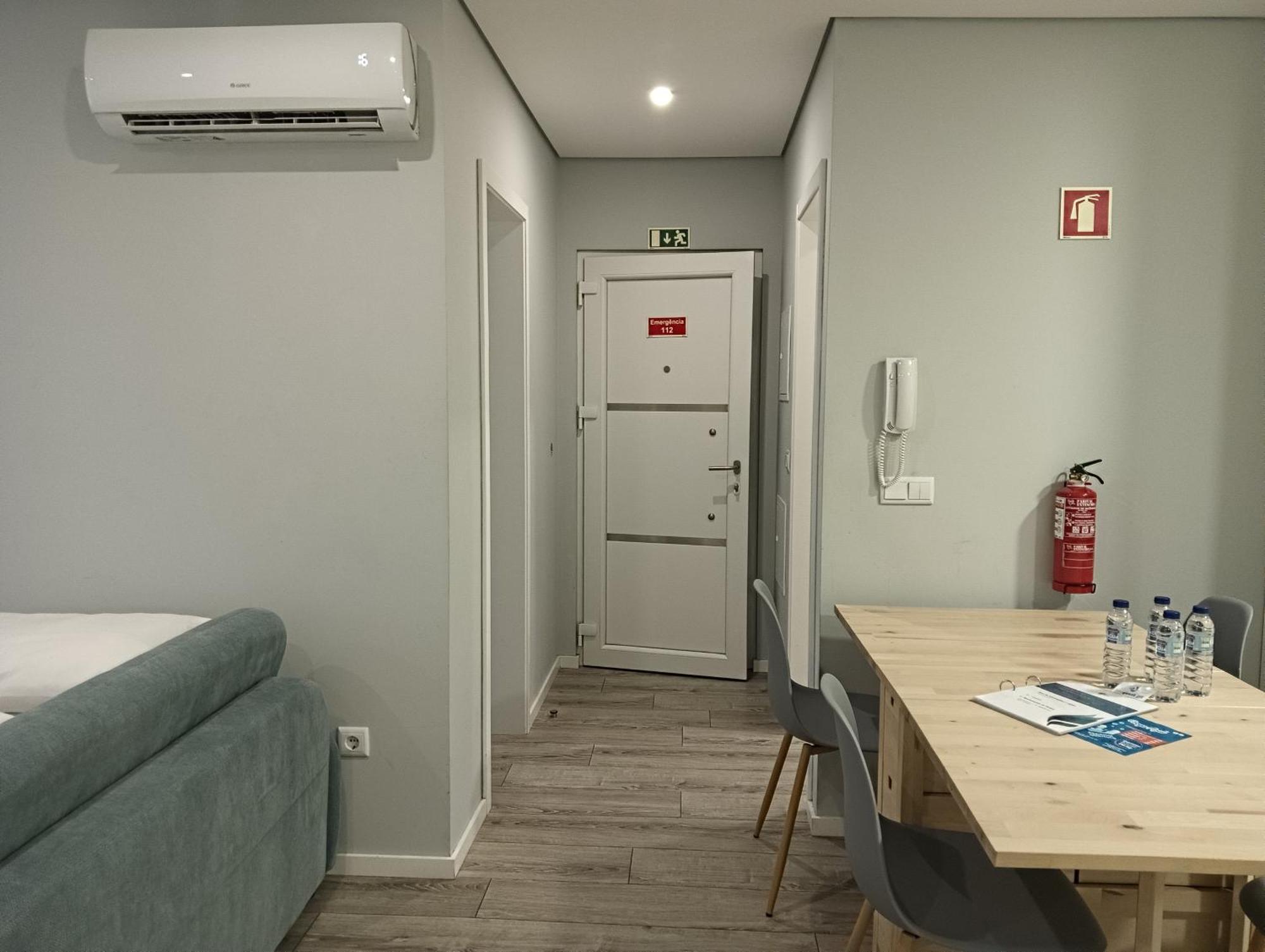 Apartamentos Do Parque 维拉·雷阿尔 外观 照片